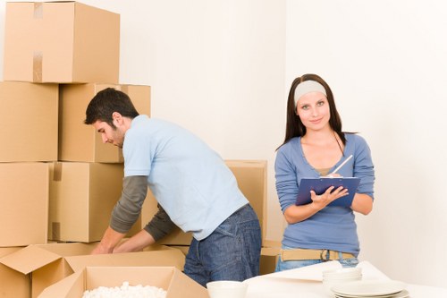 Local moving truck option for flats and homes in Brentcross
